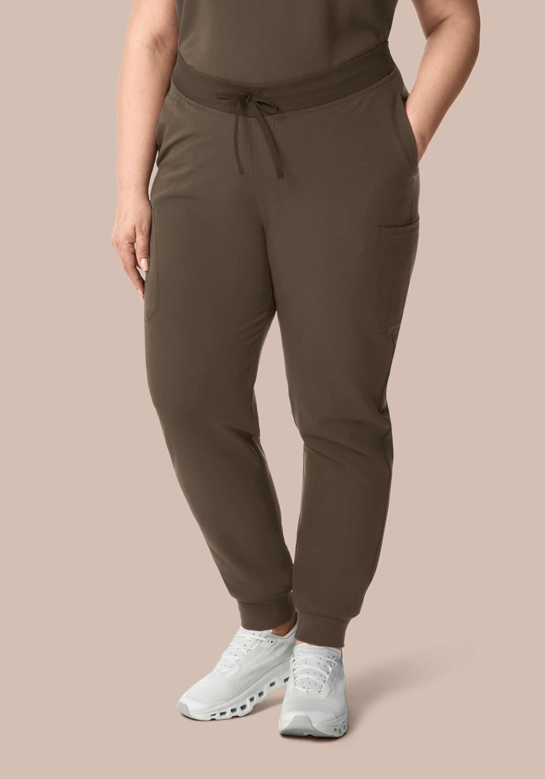 9 Pocket Joggers Truffle