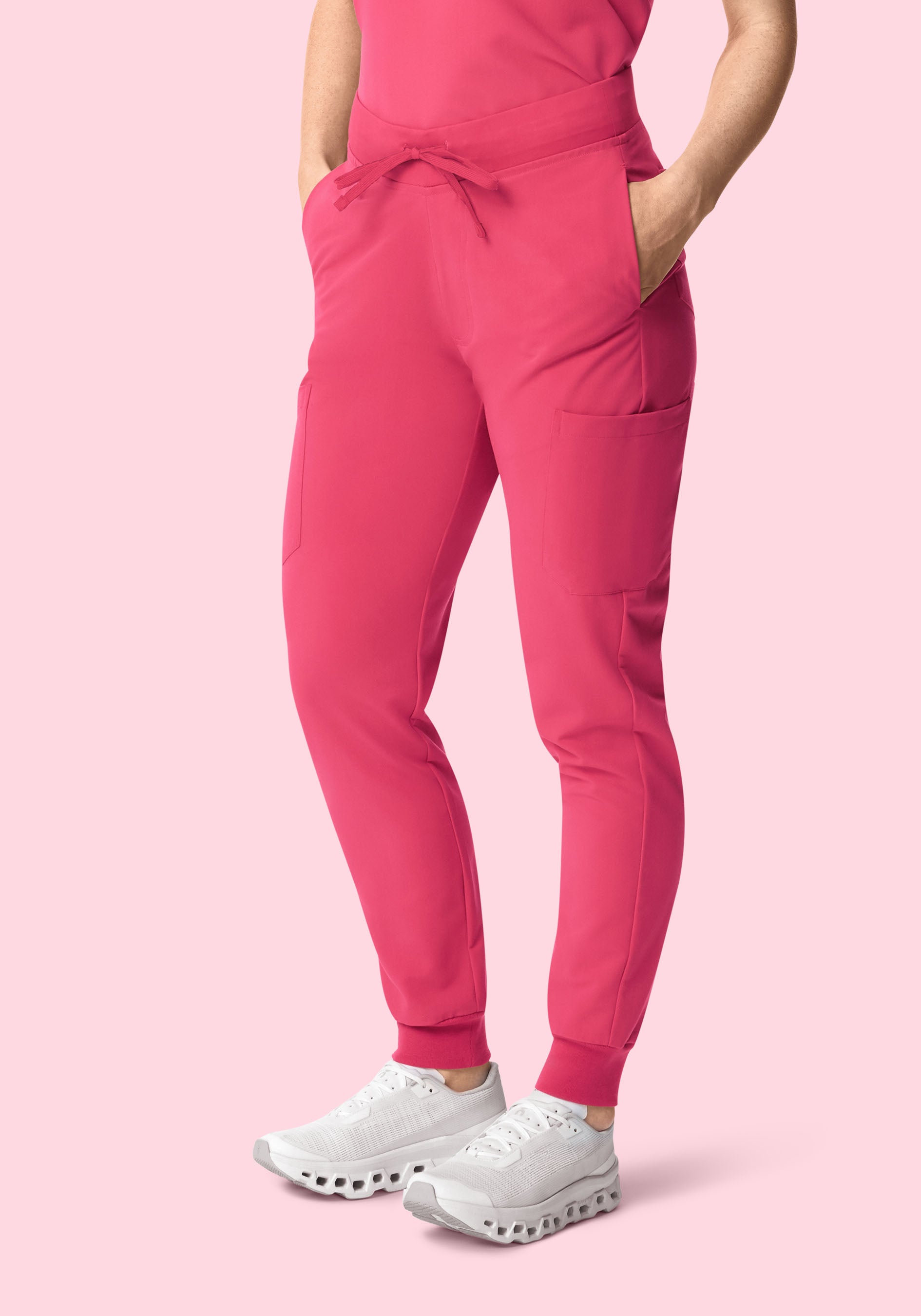 9 Pocket Joggers Carmine