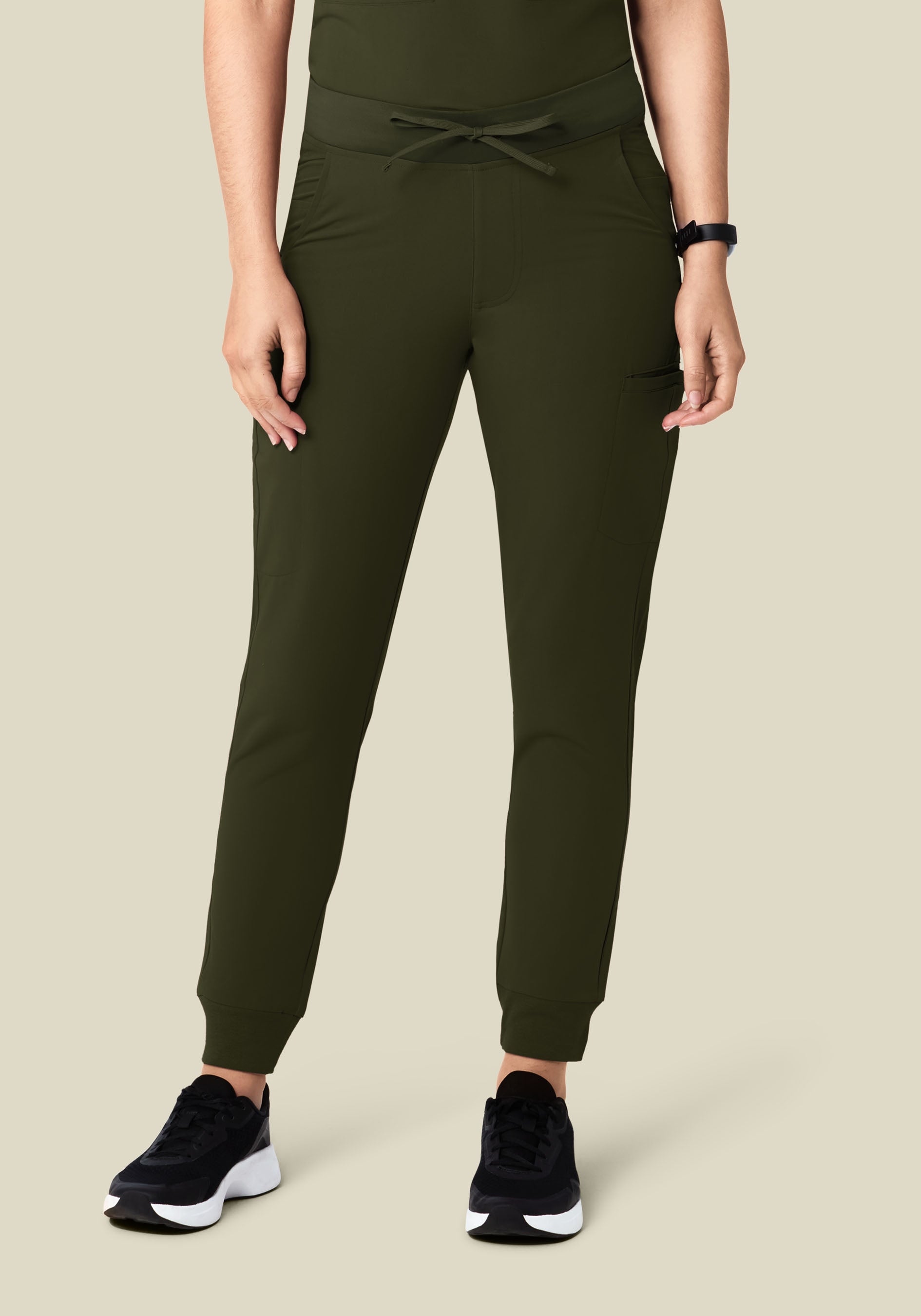 11 Pocket Joggers Olive