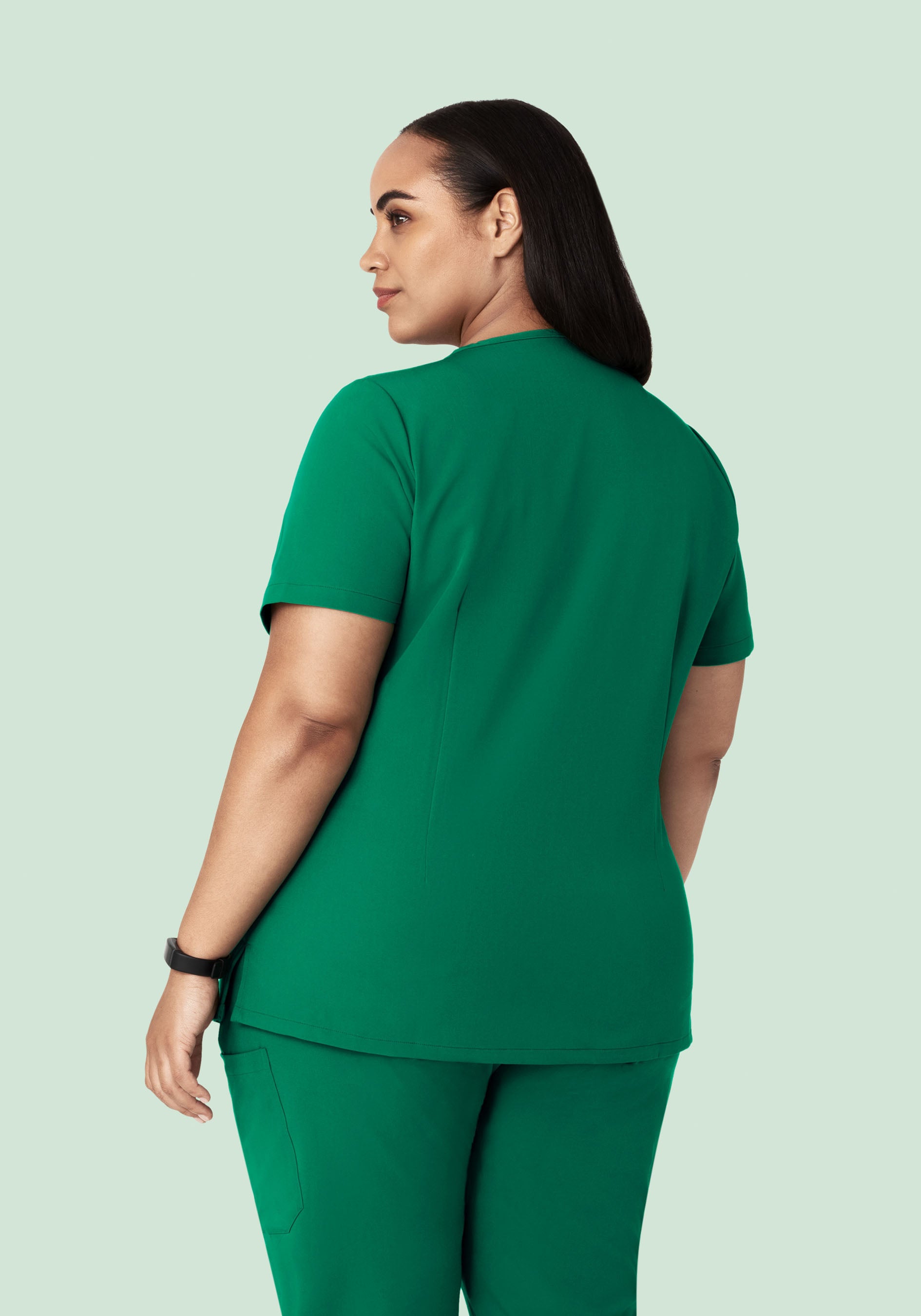 6 Pocket Top Envy Green
