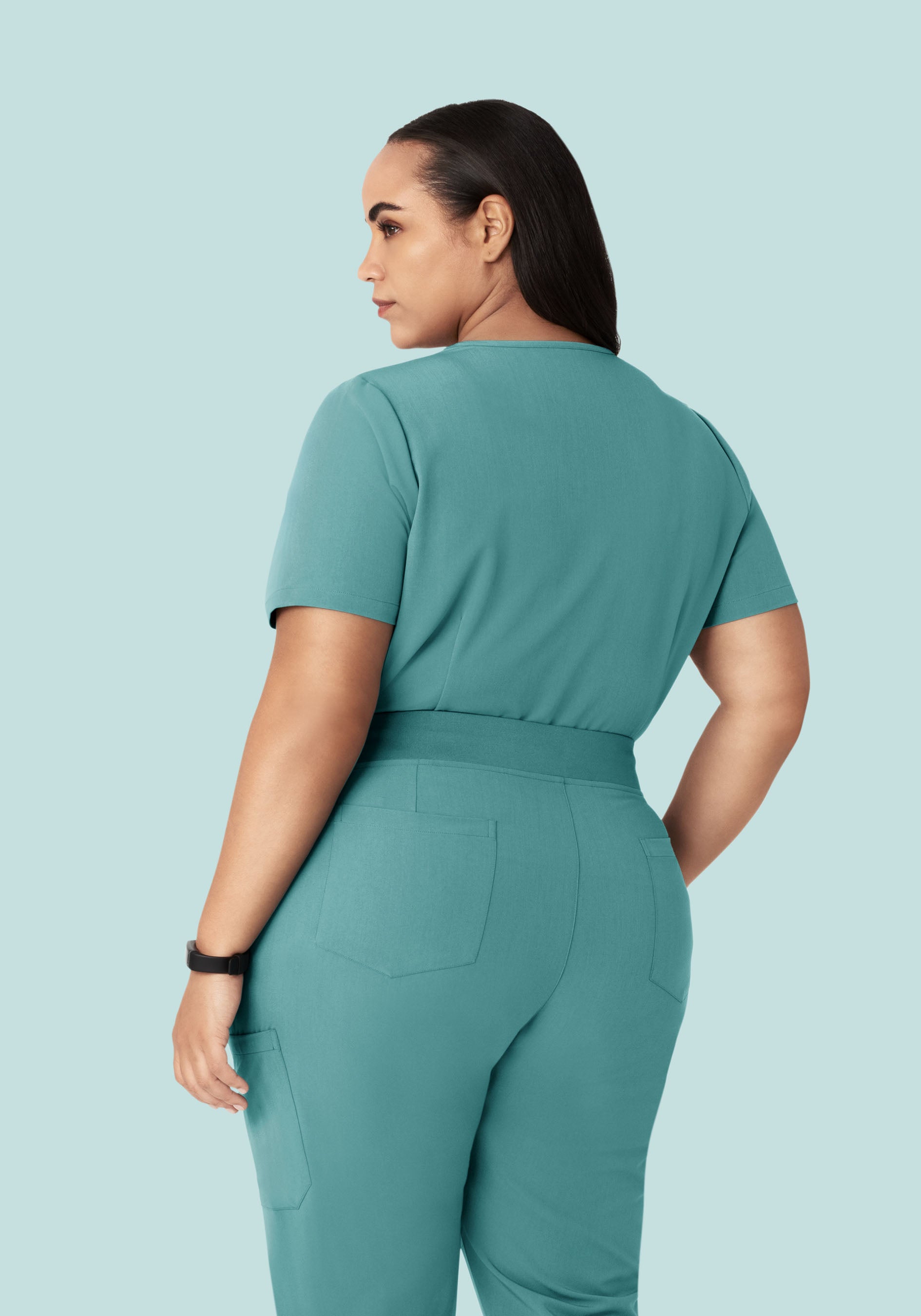 6 Pocket Top Oasis