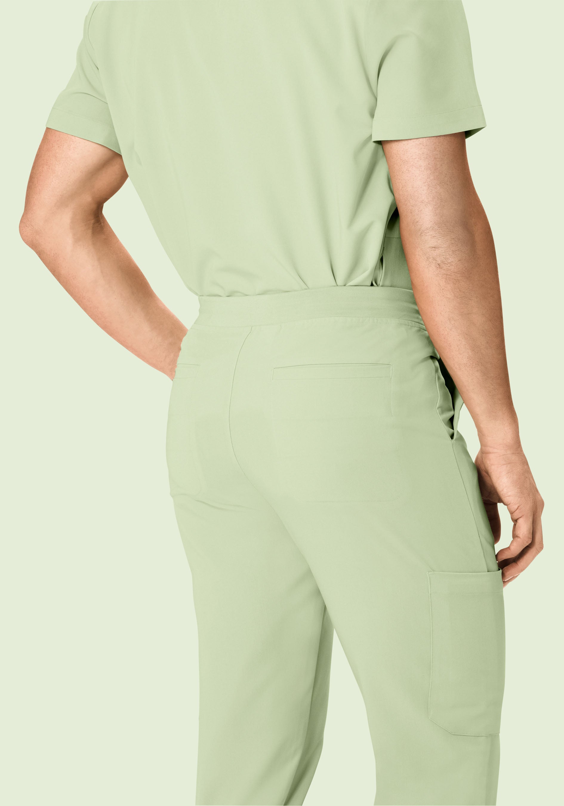 7 Pocket Joggers Matcha