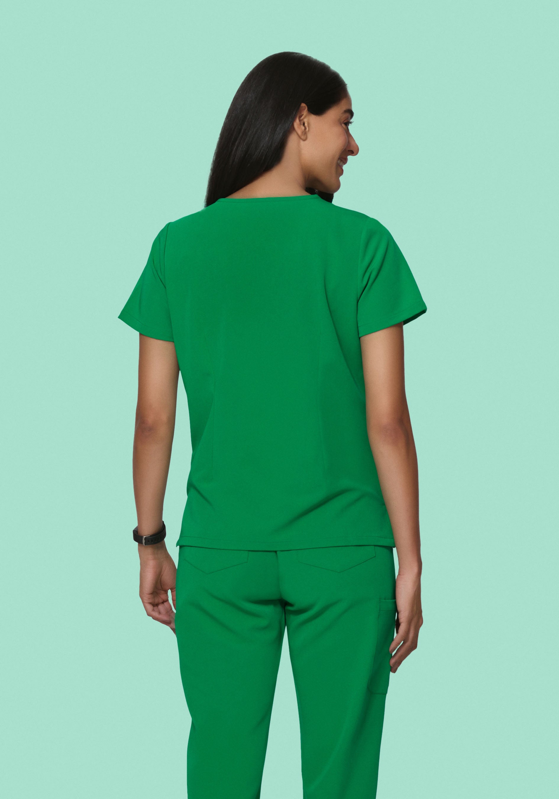 6 Pocket Top Emerald
