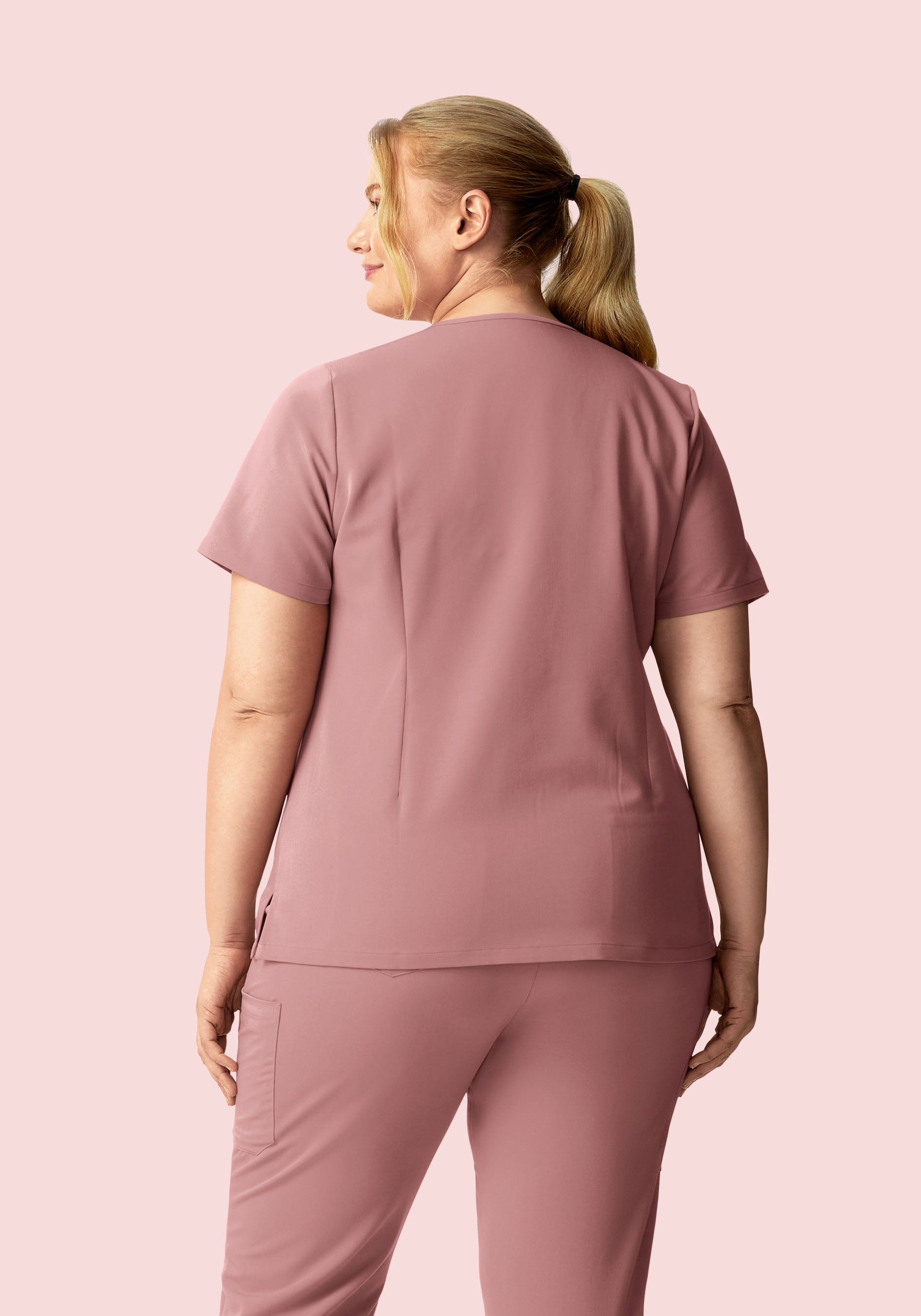 Women's V-Neck 1-Pocket Scrub Top - Sienna | Mandala Scrubs