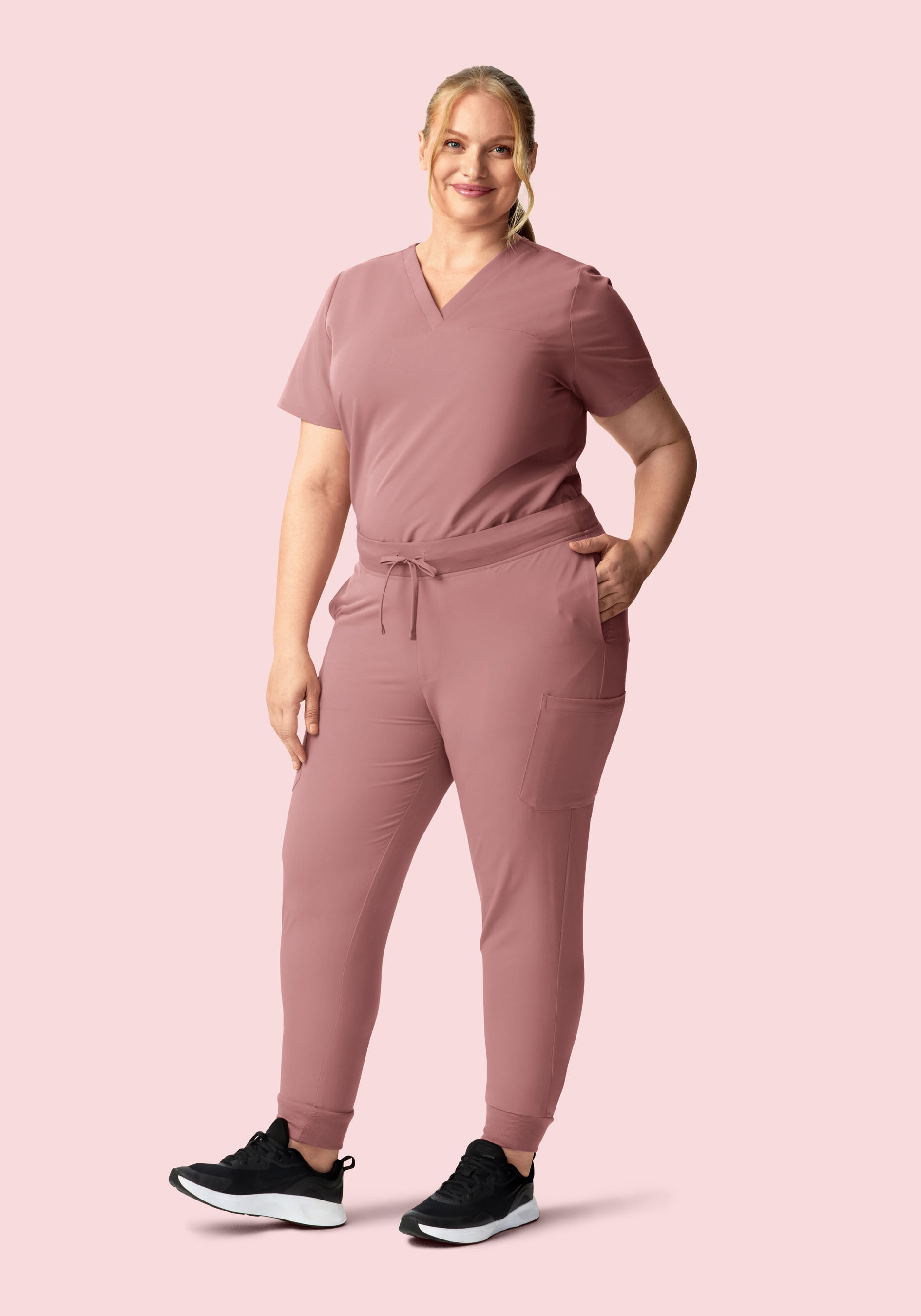 Women's Mid-Rise 9-Pocket Jogger Scrub Pants - Sienna | Mandala Scrubs