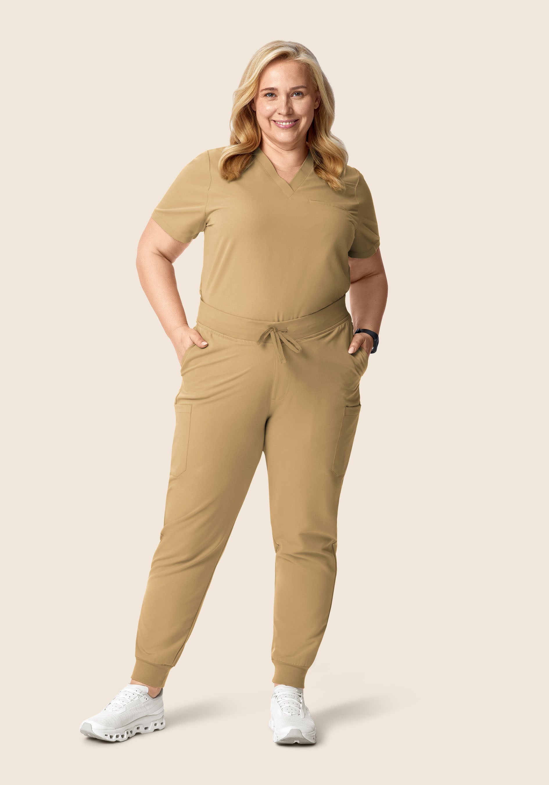 9 Pocket Joggers Latte