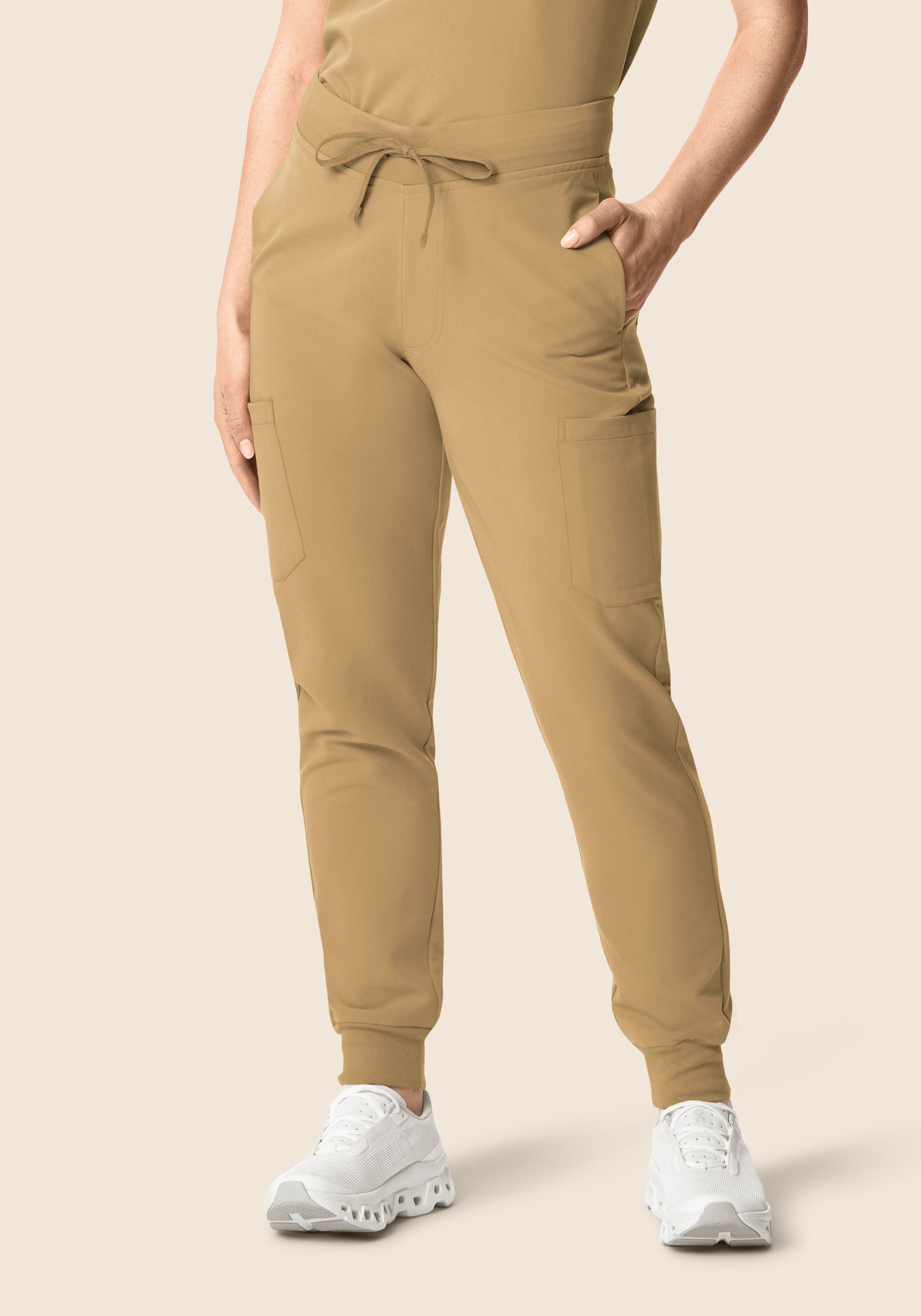 9 Pocket Joggers Latte