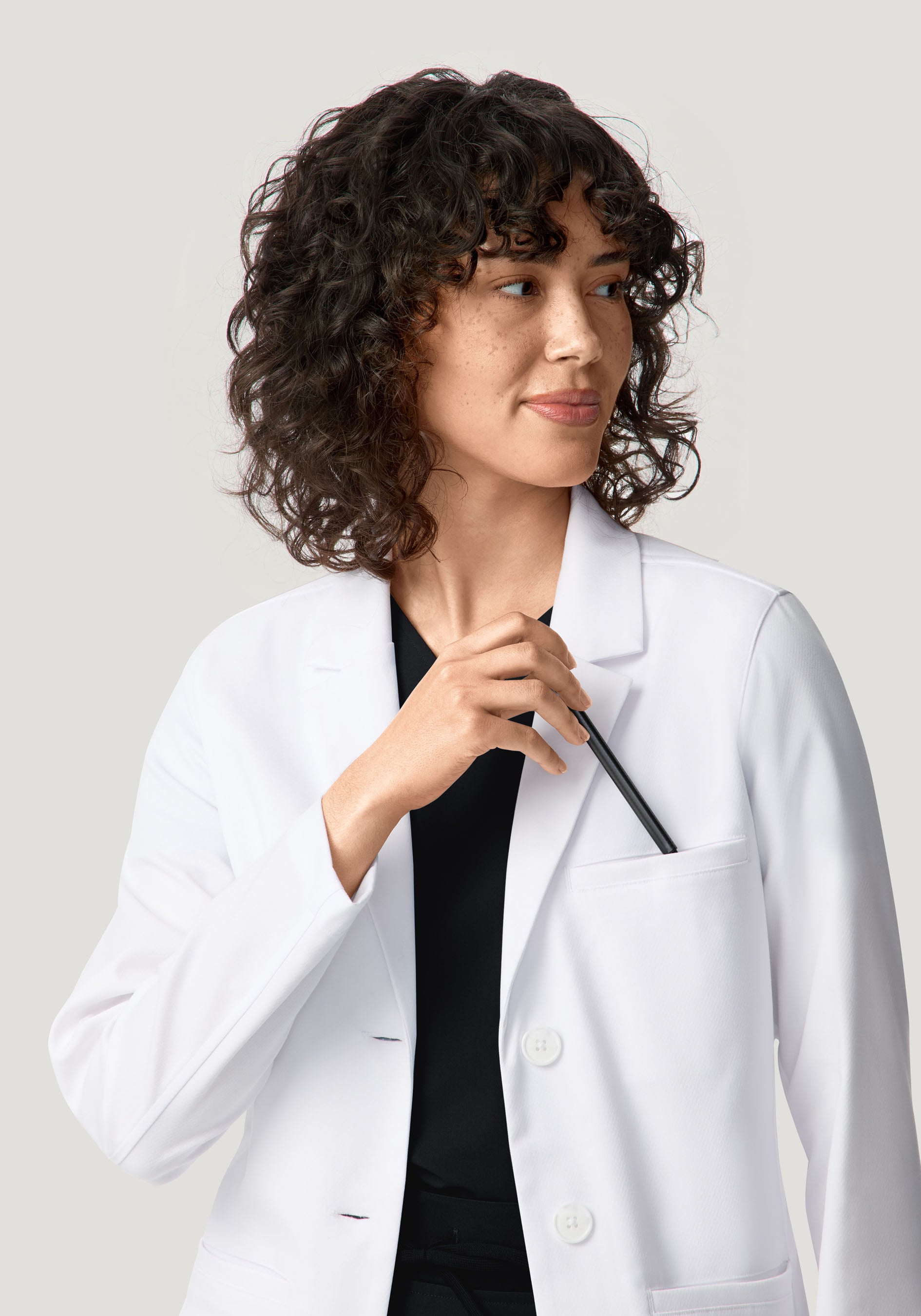 Women's Short Lab Coat - White | Mandala Scrubs