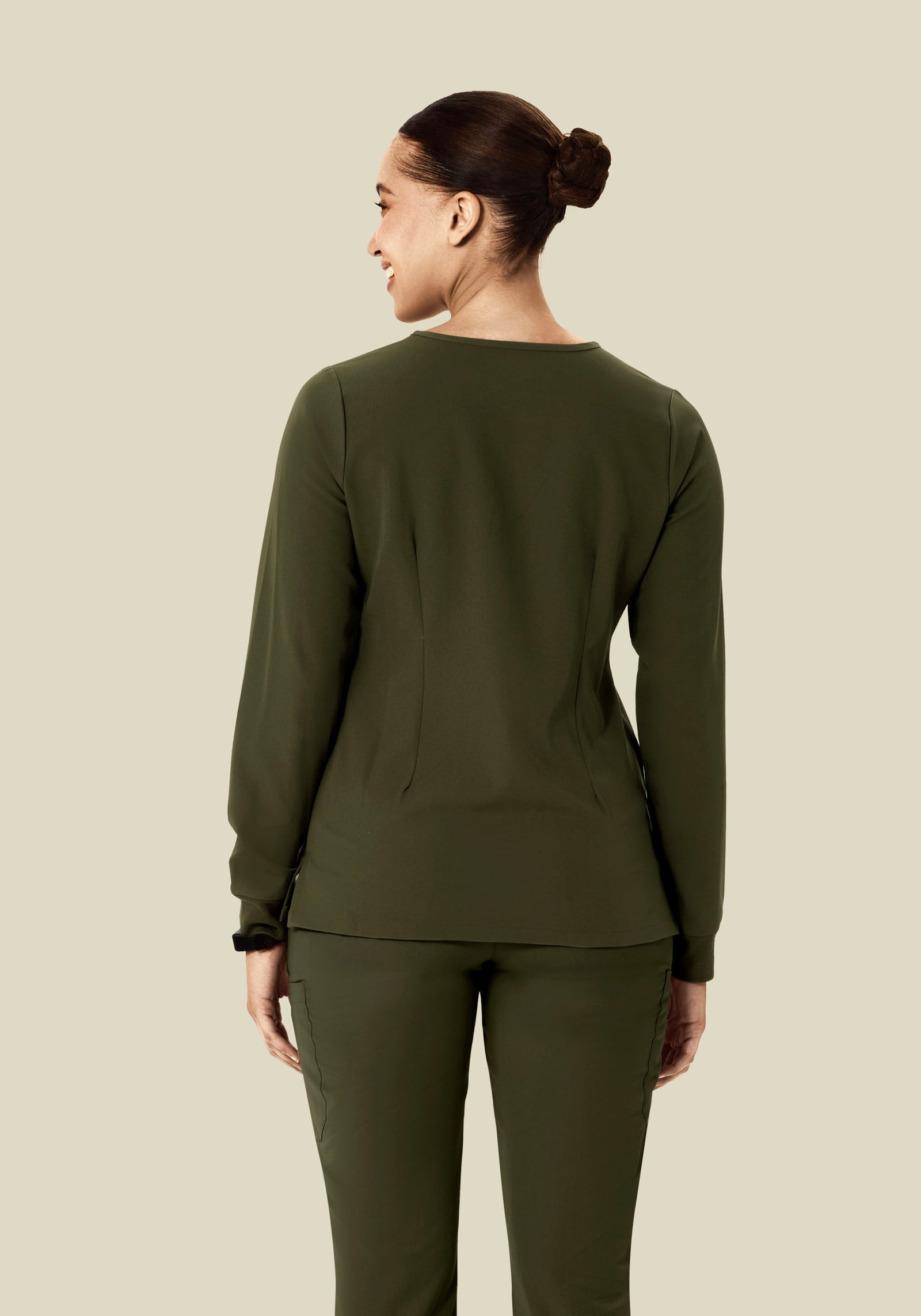 Long Sleeve One Pocket Top Olive – Mandala Scrubs