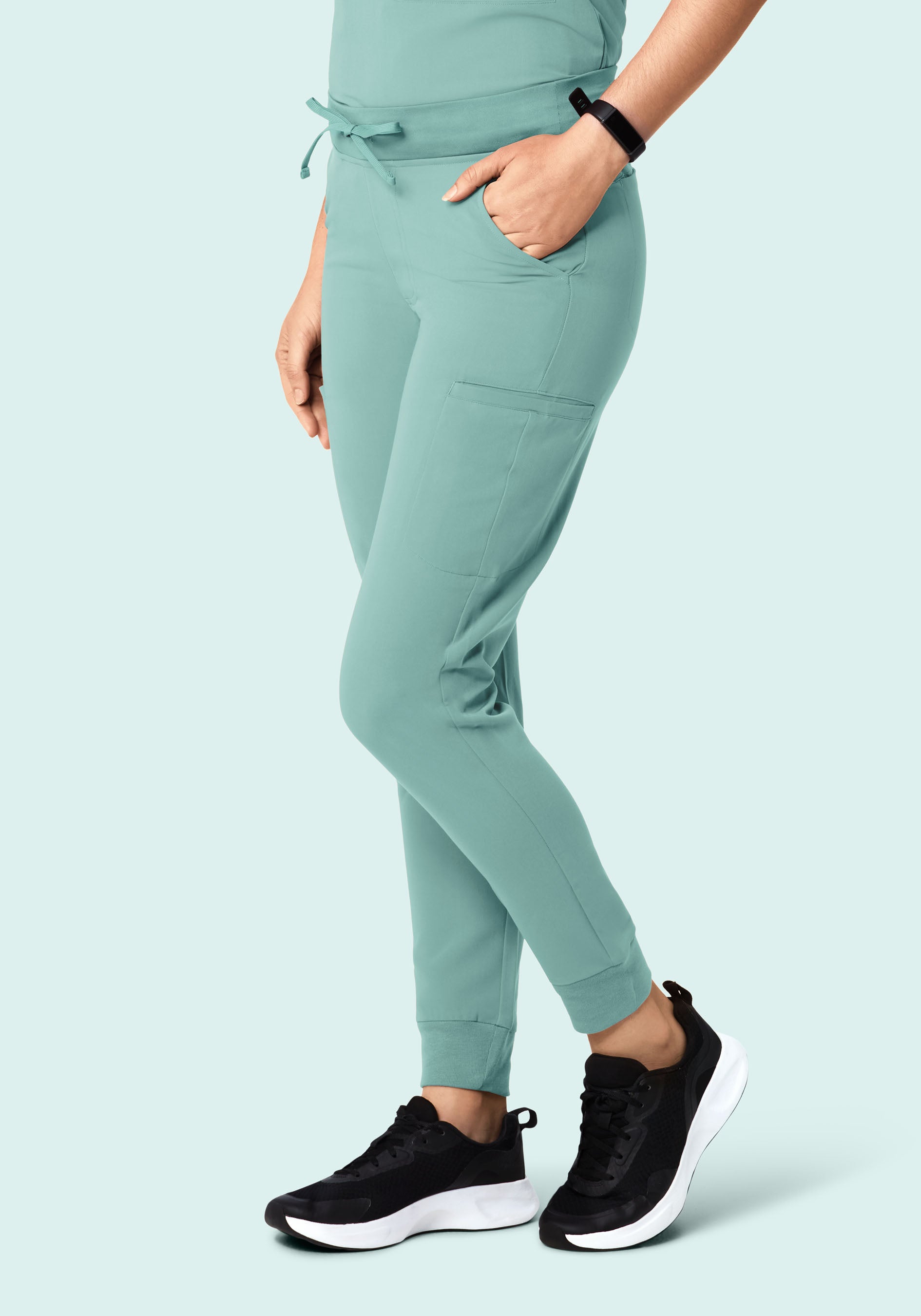 11 Pocket Joggers Tourmaline