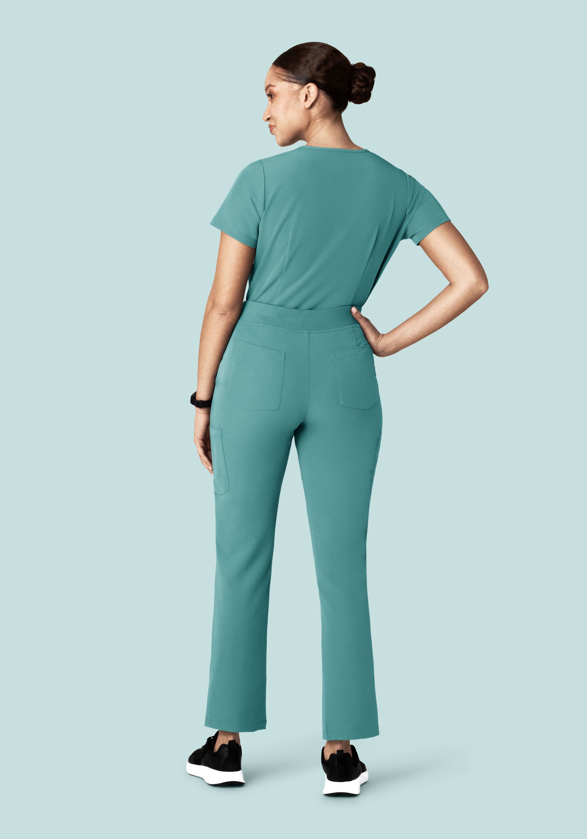 5 Pocket Notch Neck Top Oasis