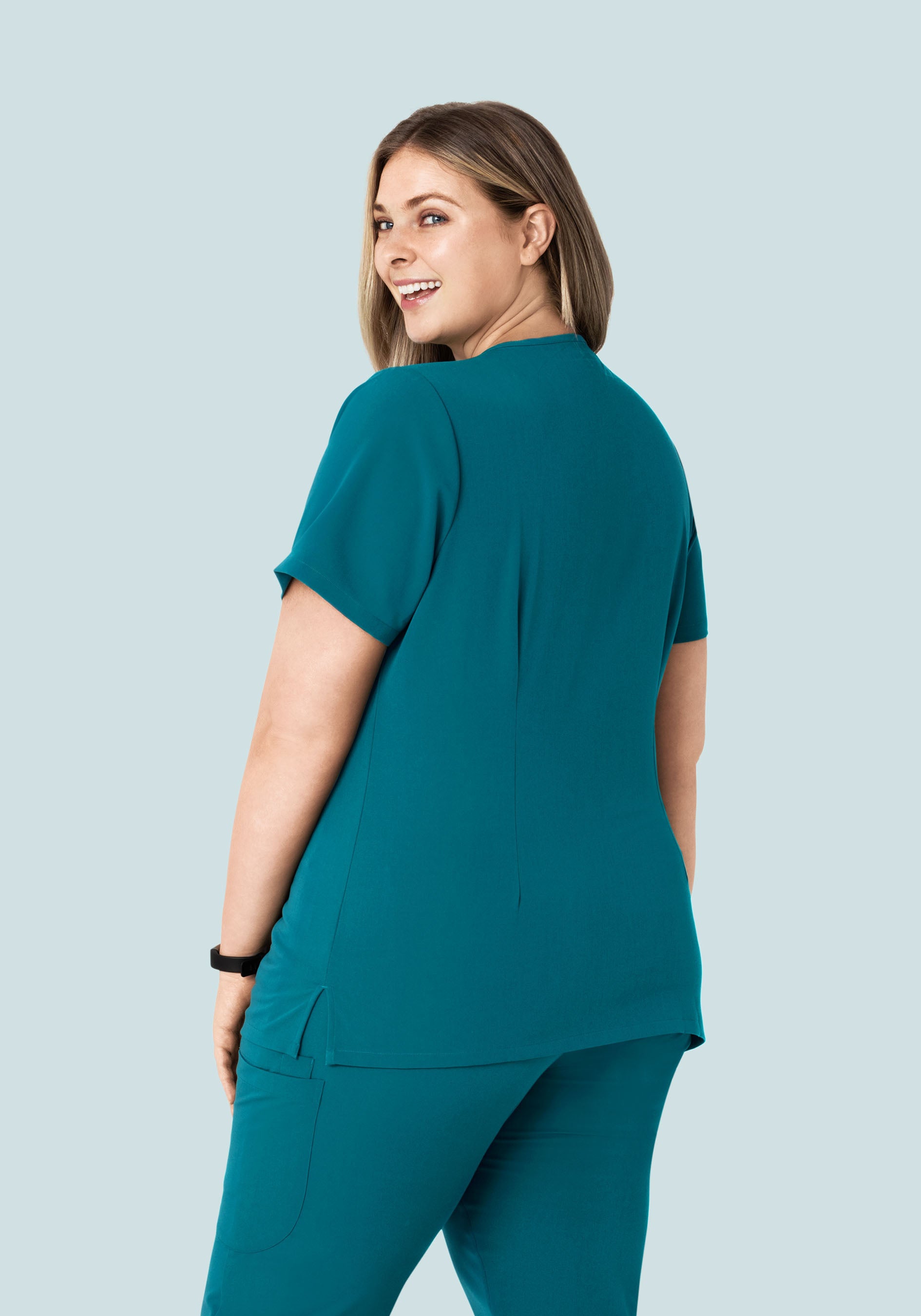 Women's V-Neck 1-Pocket Top - Peacock | Mandala Scrubs