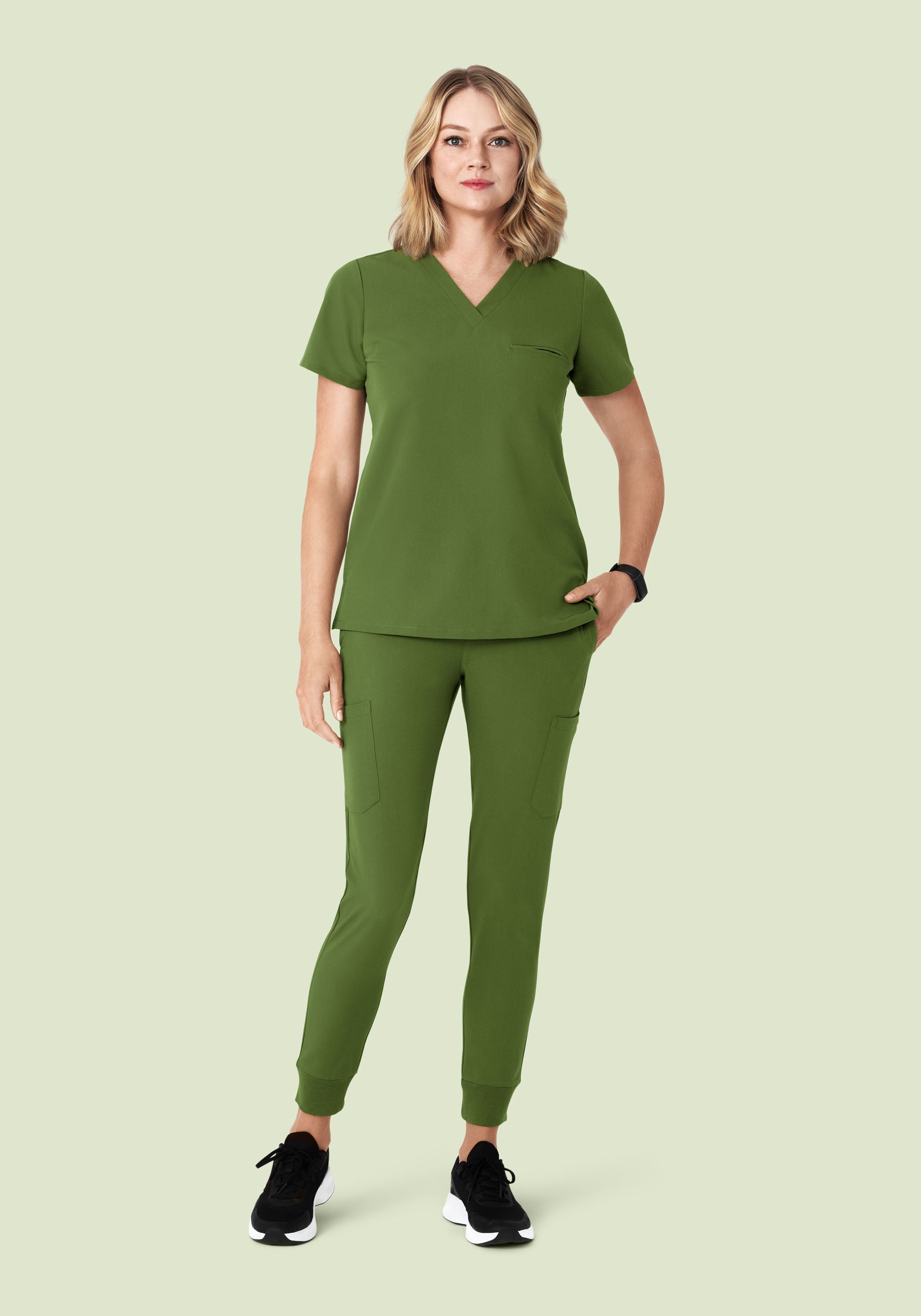 Women's Mid-Rise 9-Pocket Jogger Scrub Pants - Moss | Mandala Scrubs