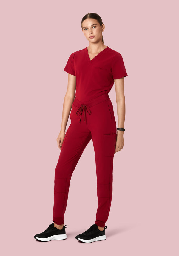 9 Pocket Joggers Cardinal