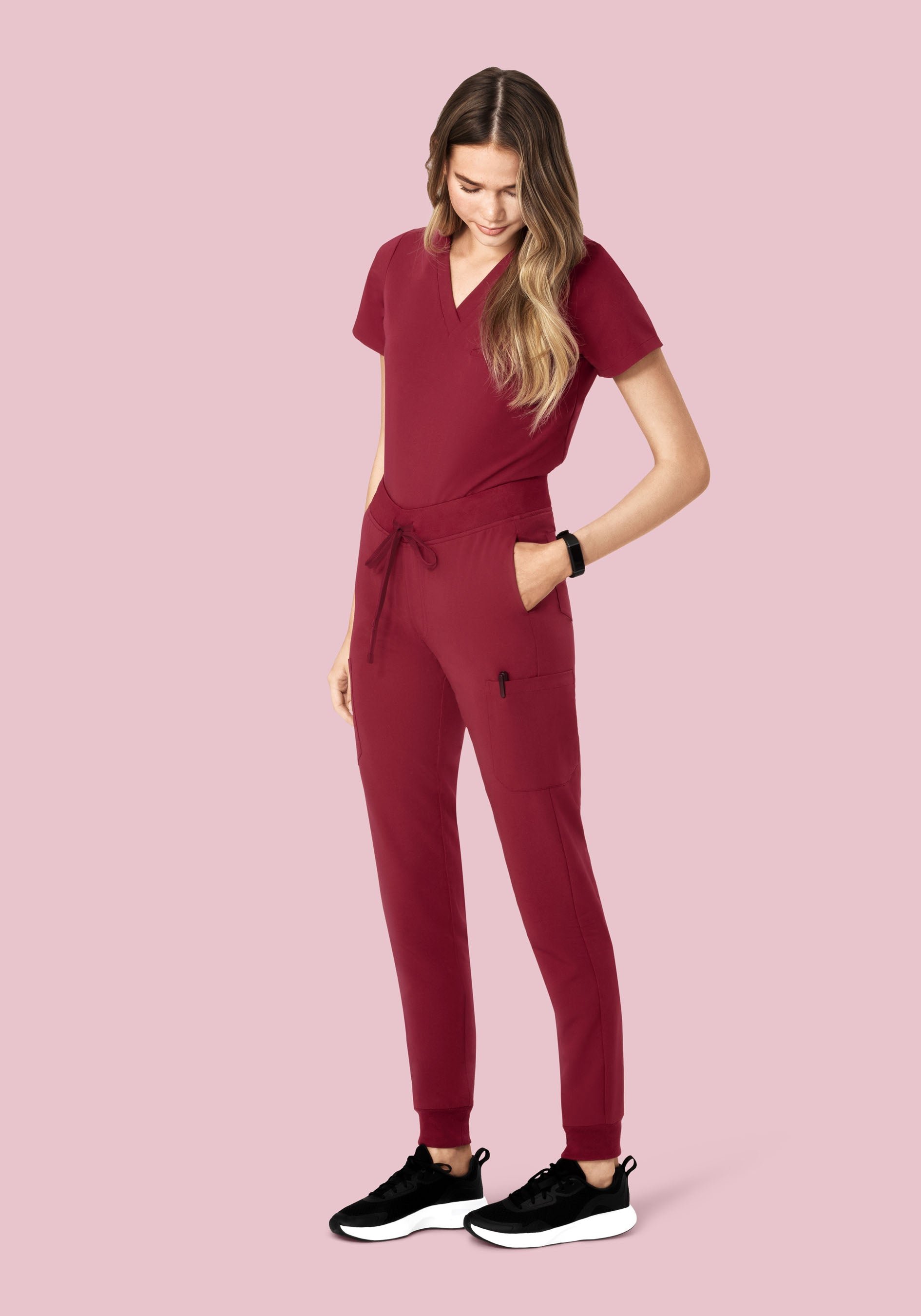 9 Pocket Joggers Garnet