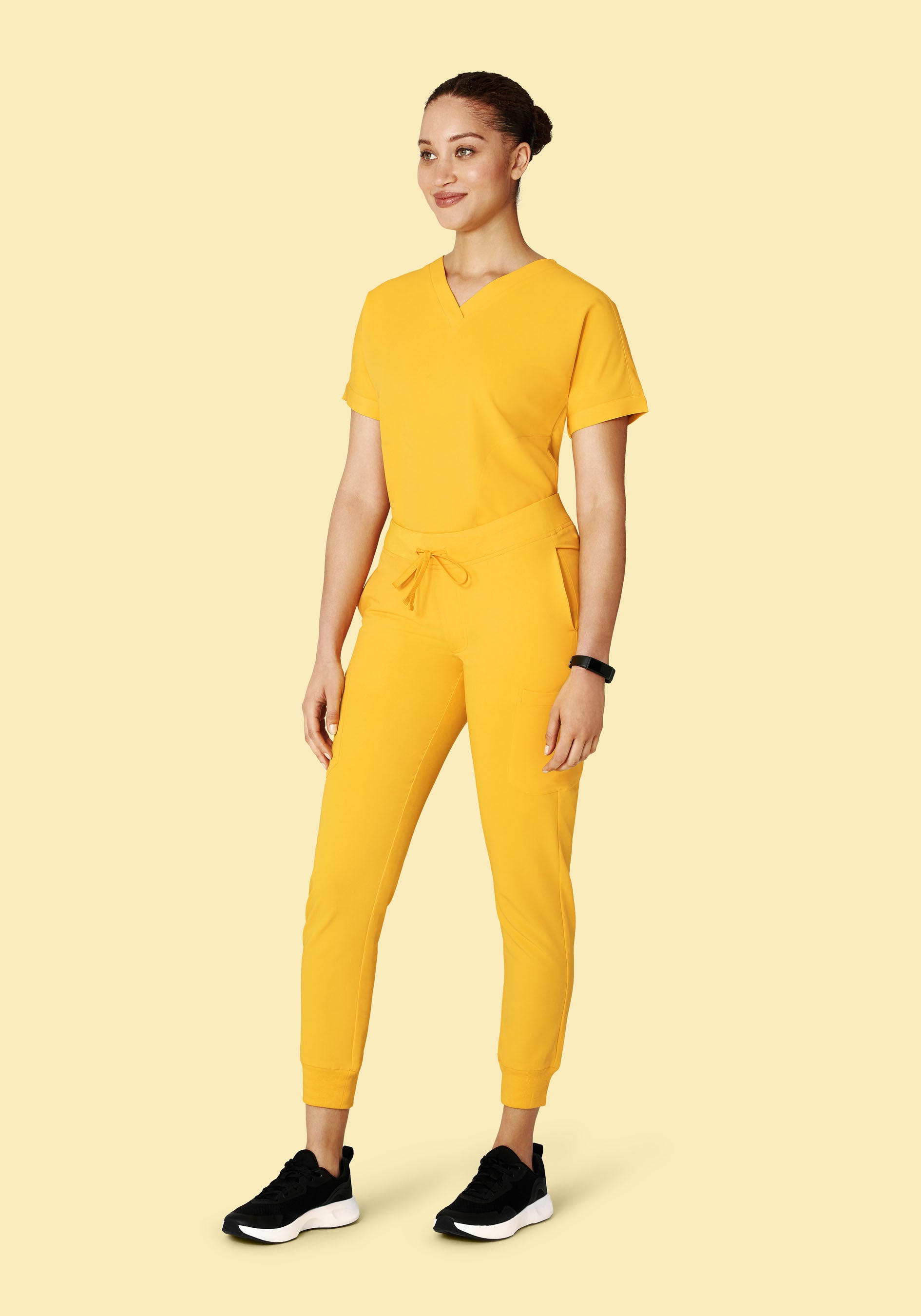 9 Pocket Joggers Daffodil