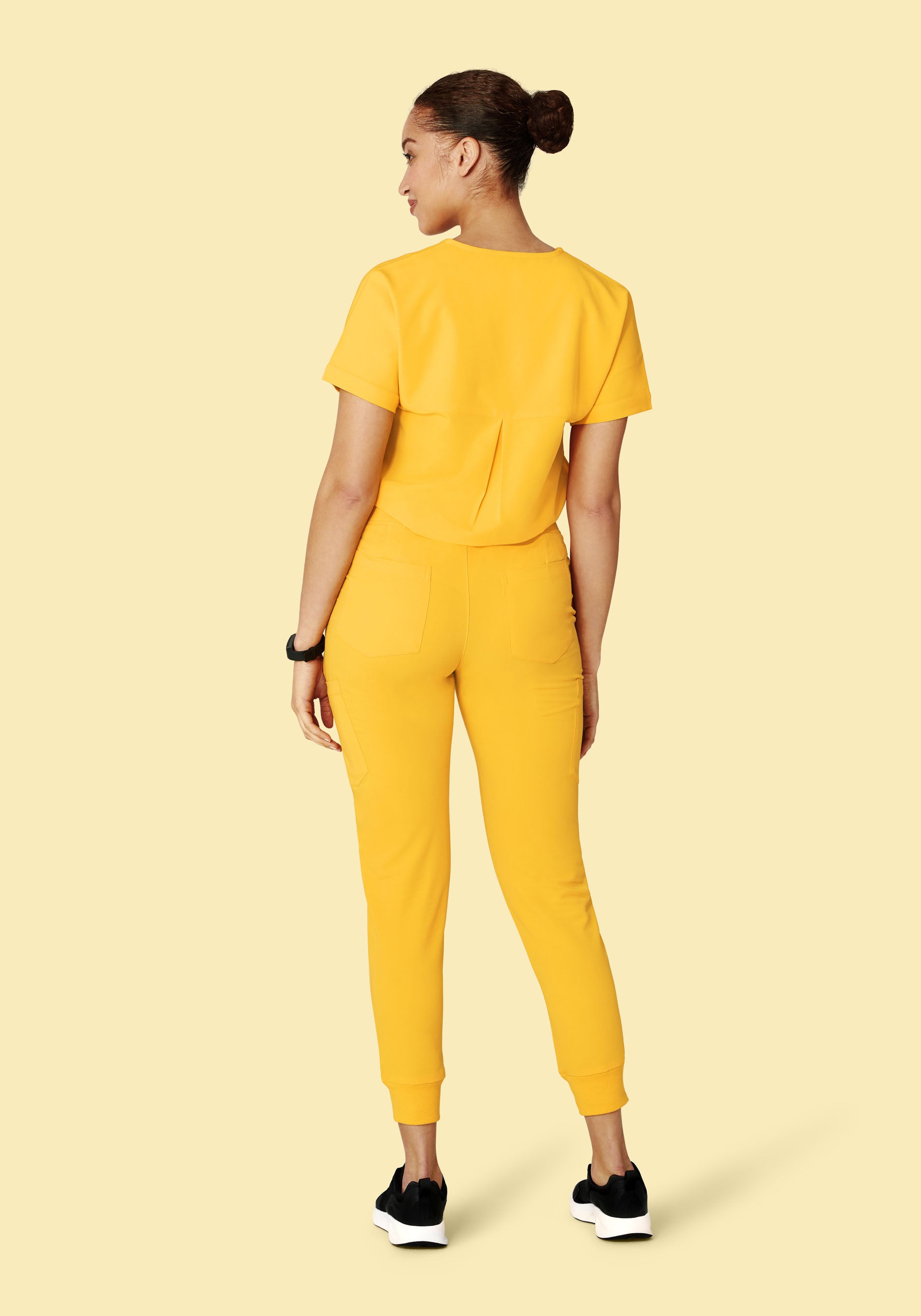 9 Pocket Joggers Daffodil