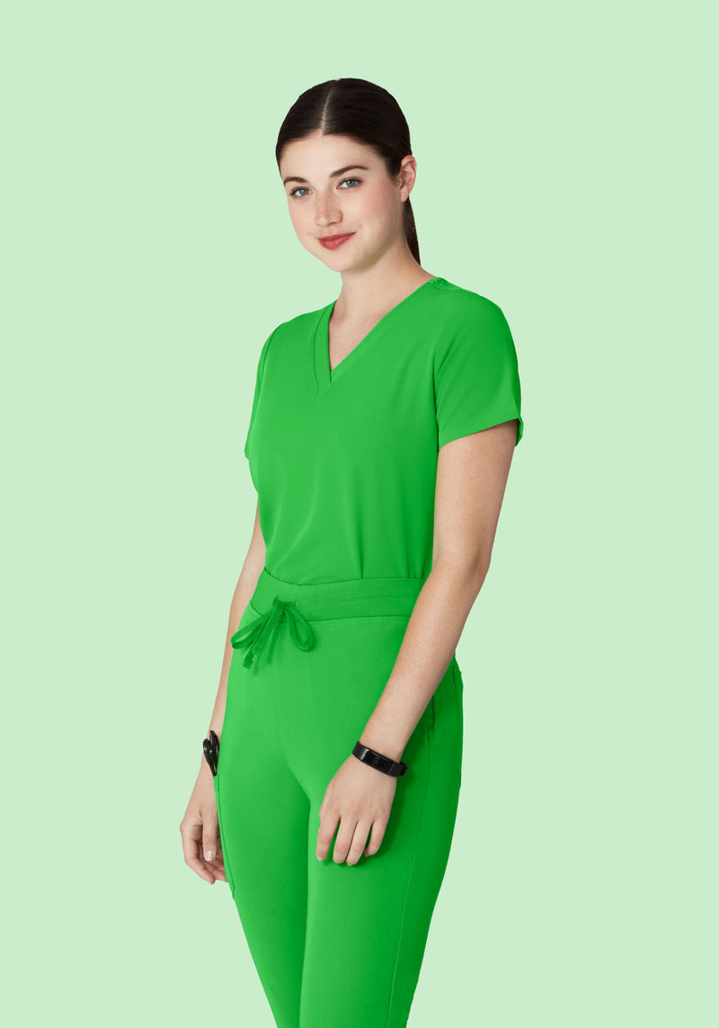 6 Pocket Top Kelly Green