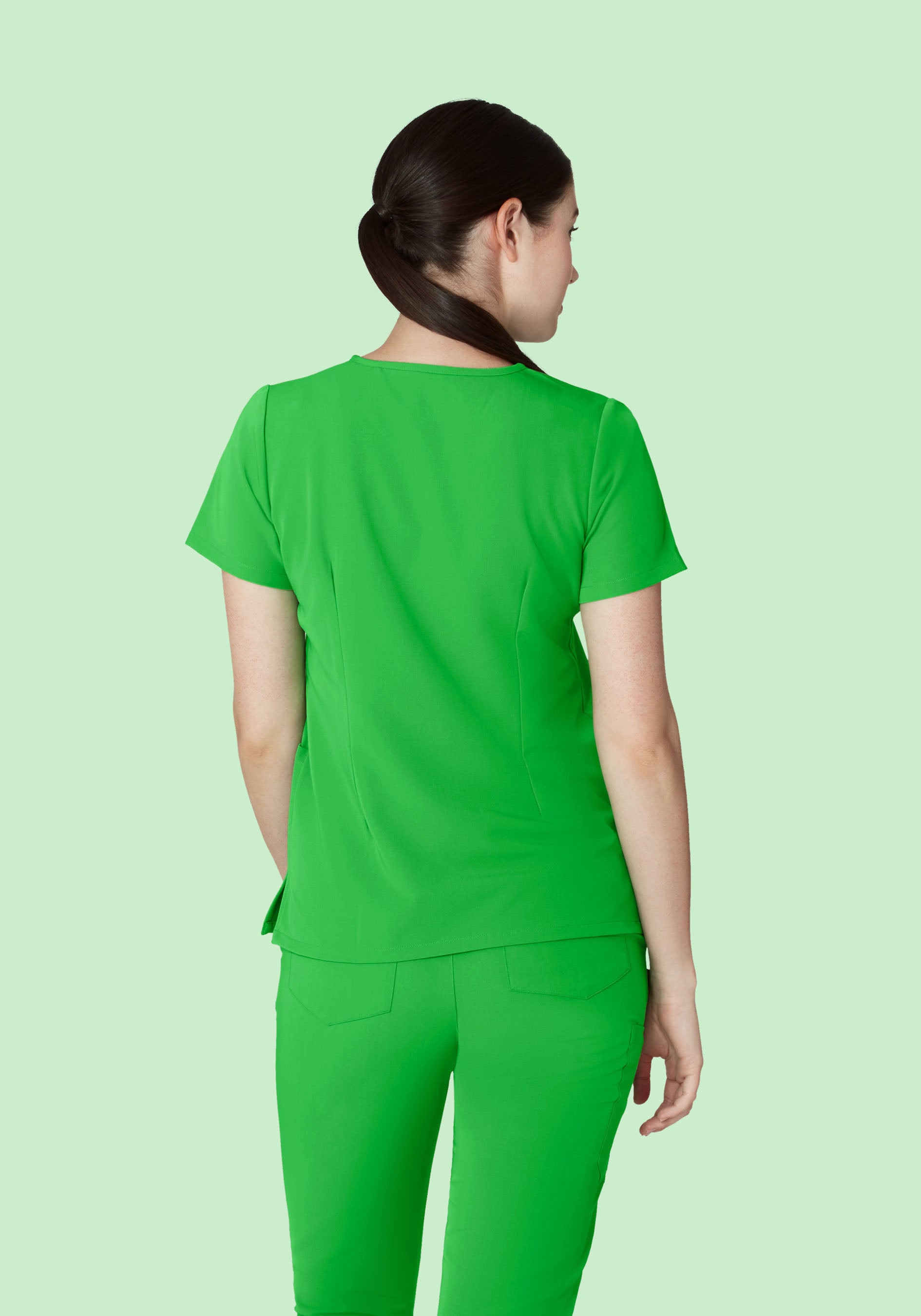 6 Pocket Top Kelly Green