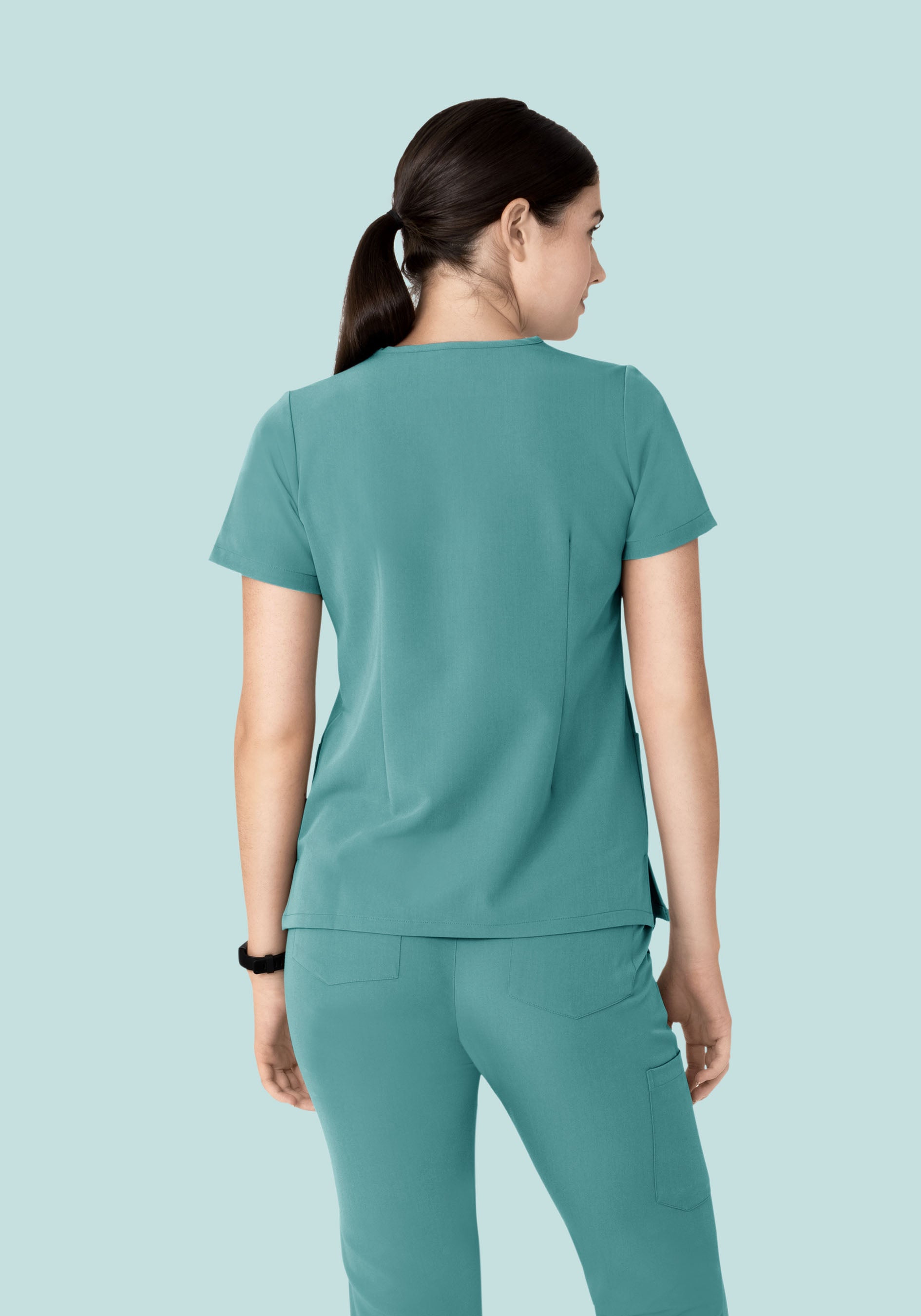 6 Pocket Top Oasis