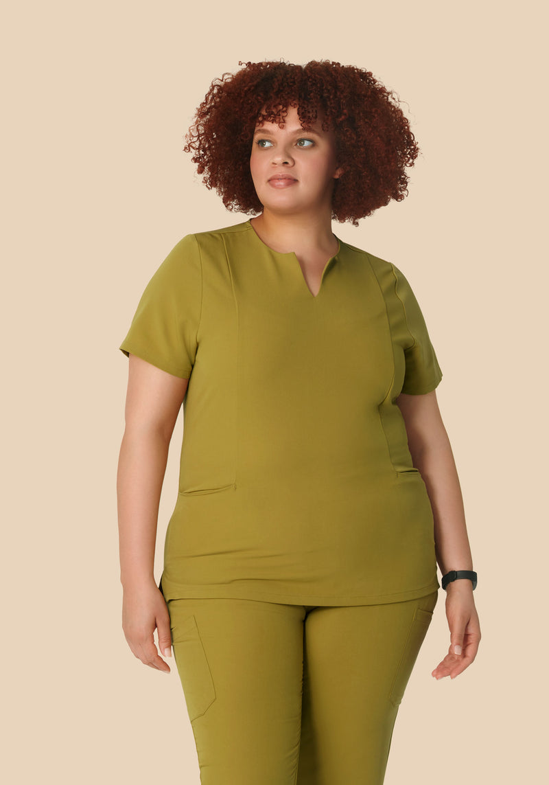 5 Pocket Notch Neck Top Pistachio