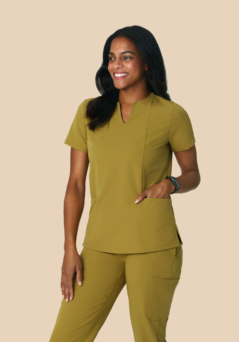 5 Pocket Notch Neck Top Pistachio