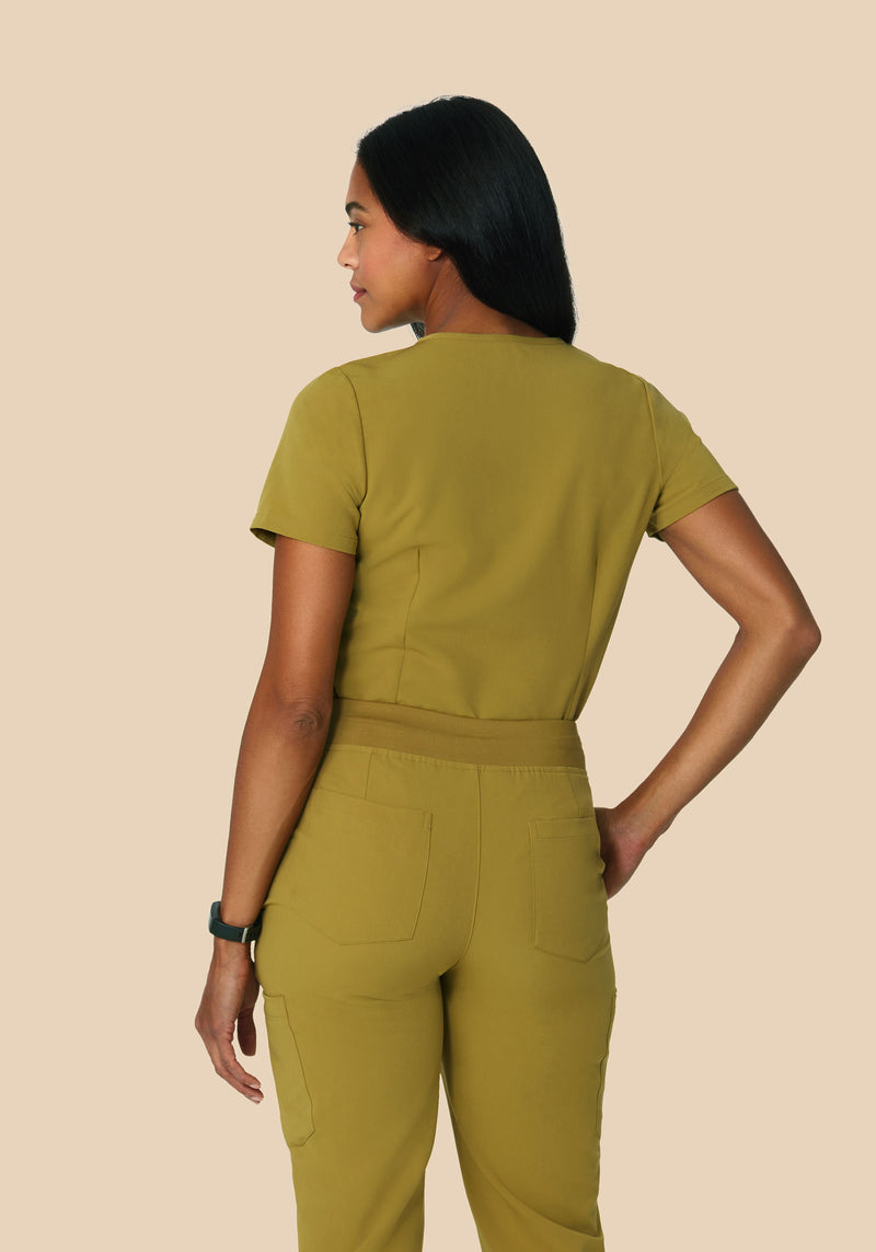 5 Pocket Notch Neck Top Pistachio