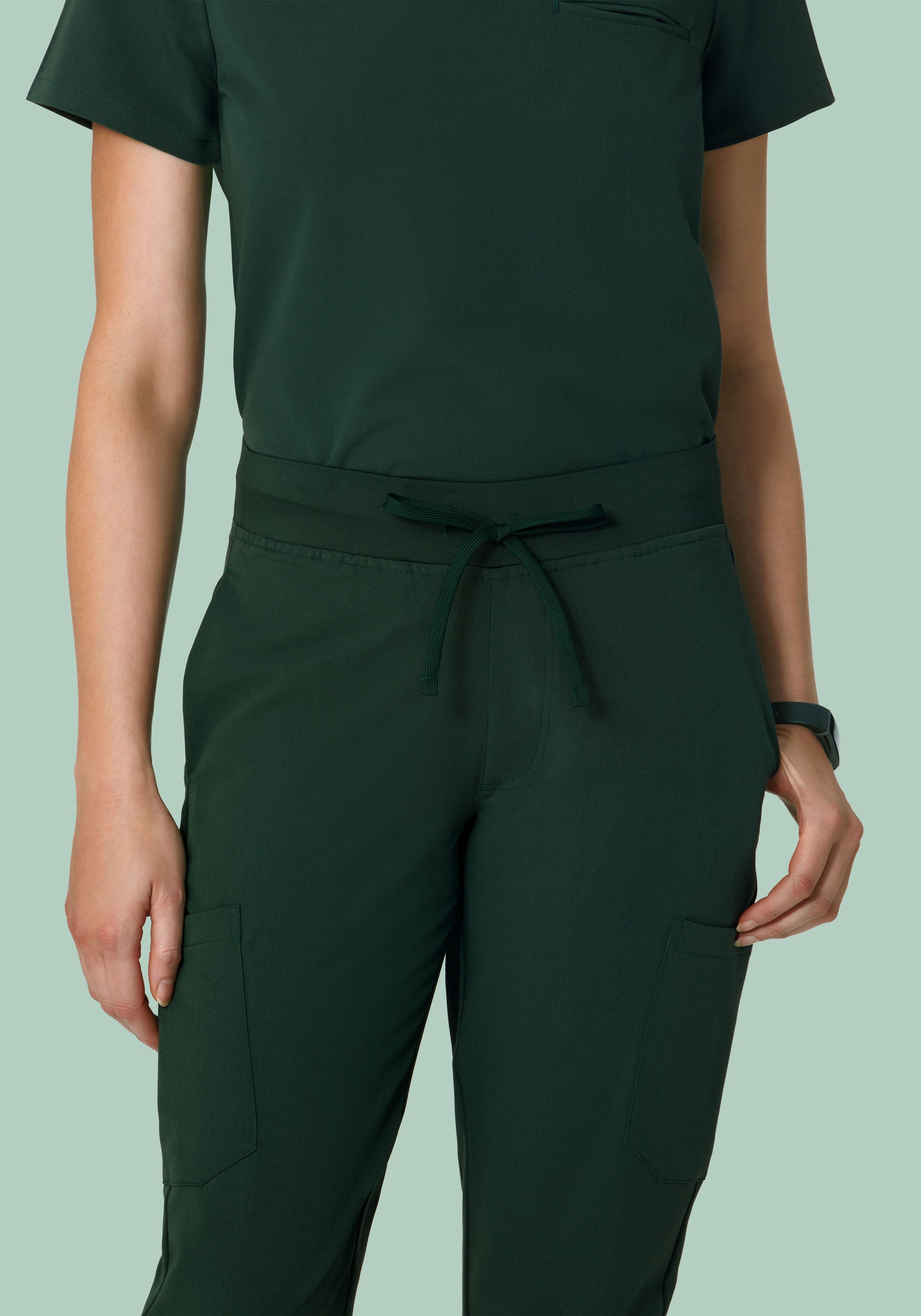 Women's Mid-Rise 9-Pocket Jogger Scrub Pants - Midnight Green