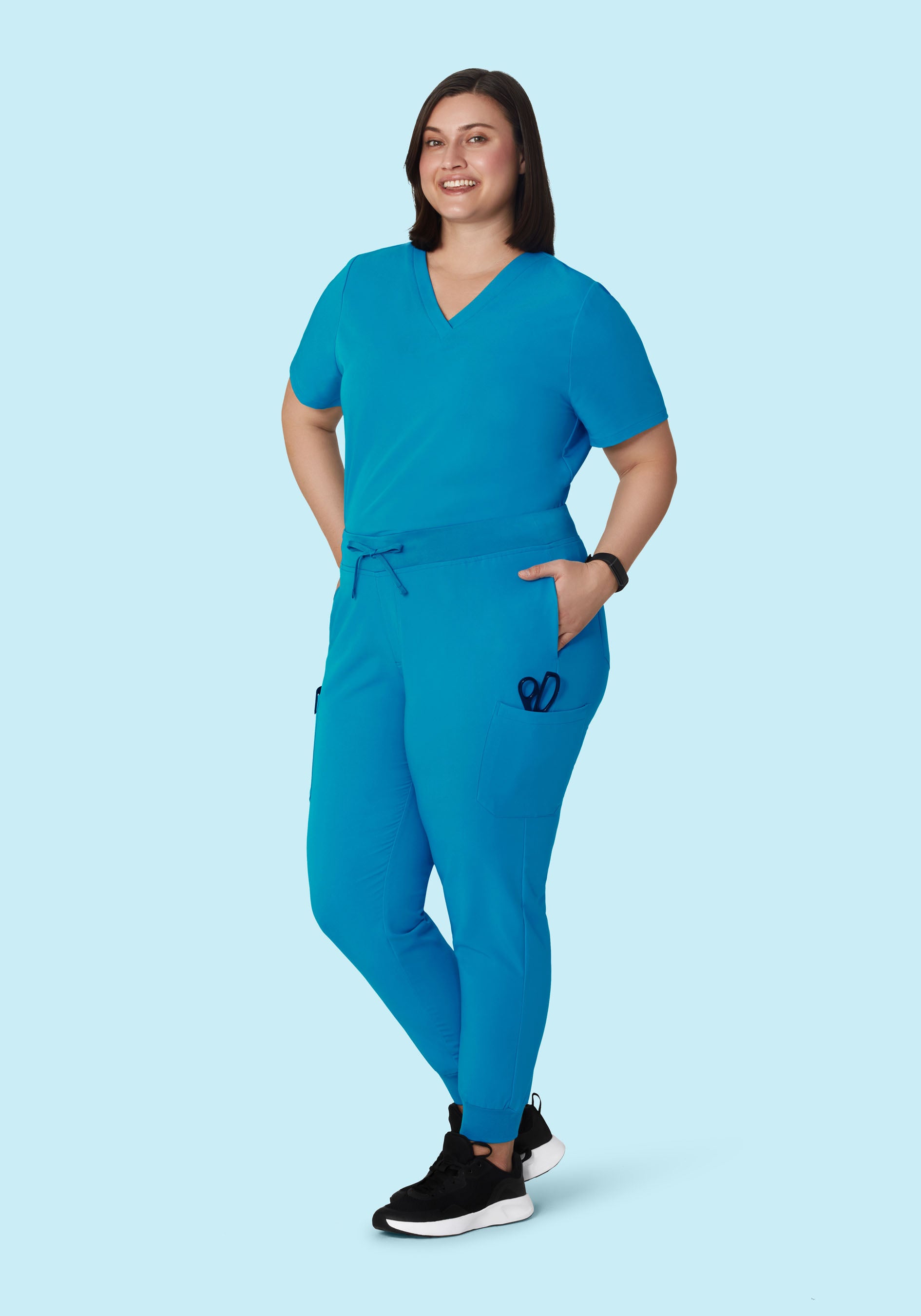 Women's Mid-Rise 9-Pocket Jogger Scrub Pants - Azure | Mandala Scrubs