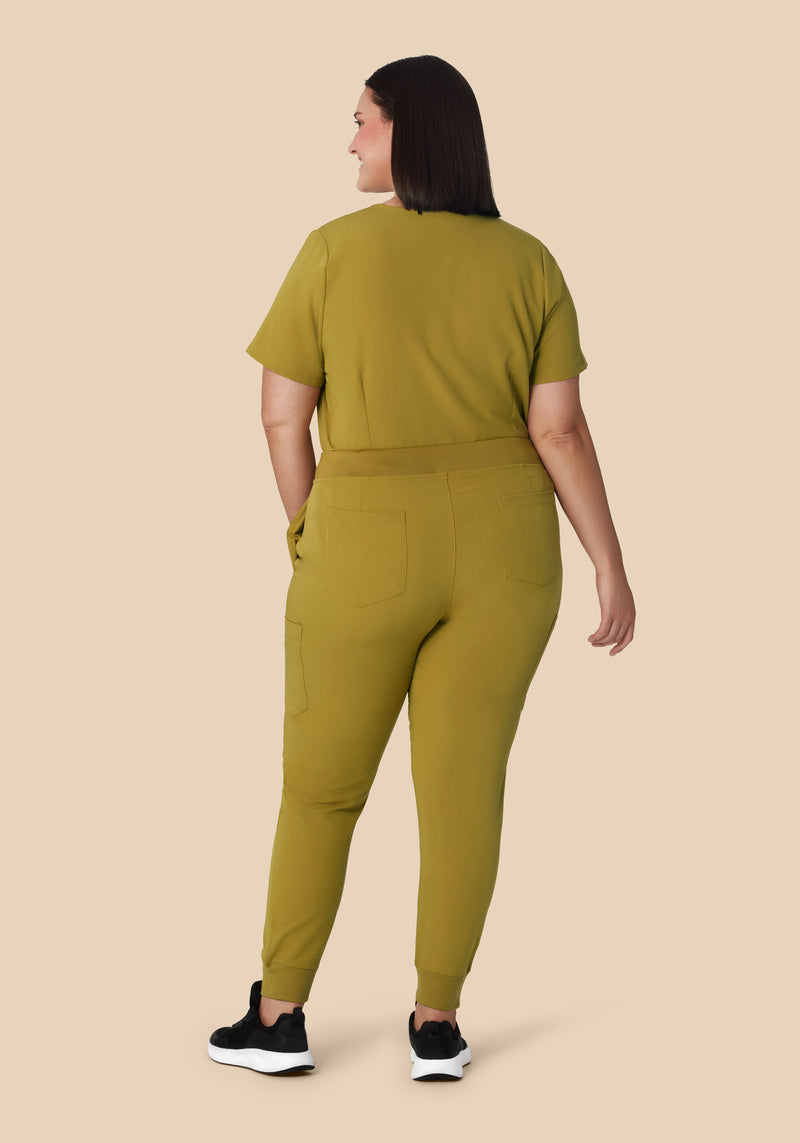 9 Pocket Joggers Pistachio