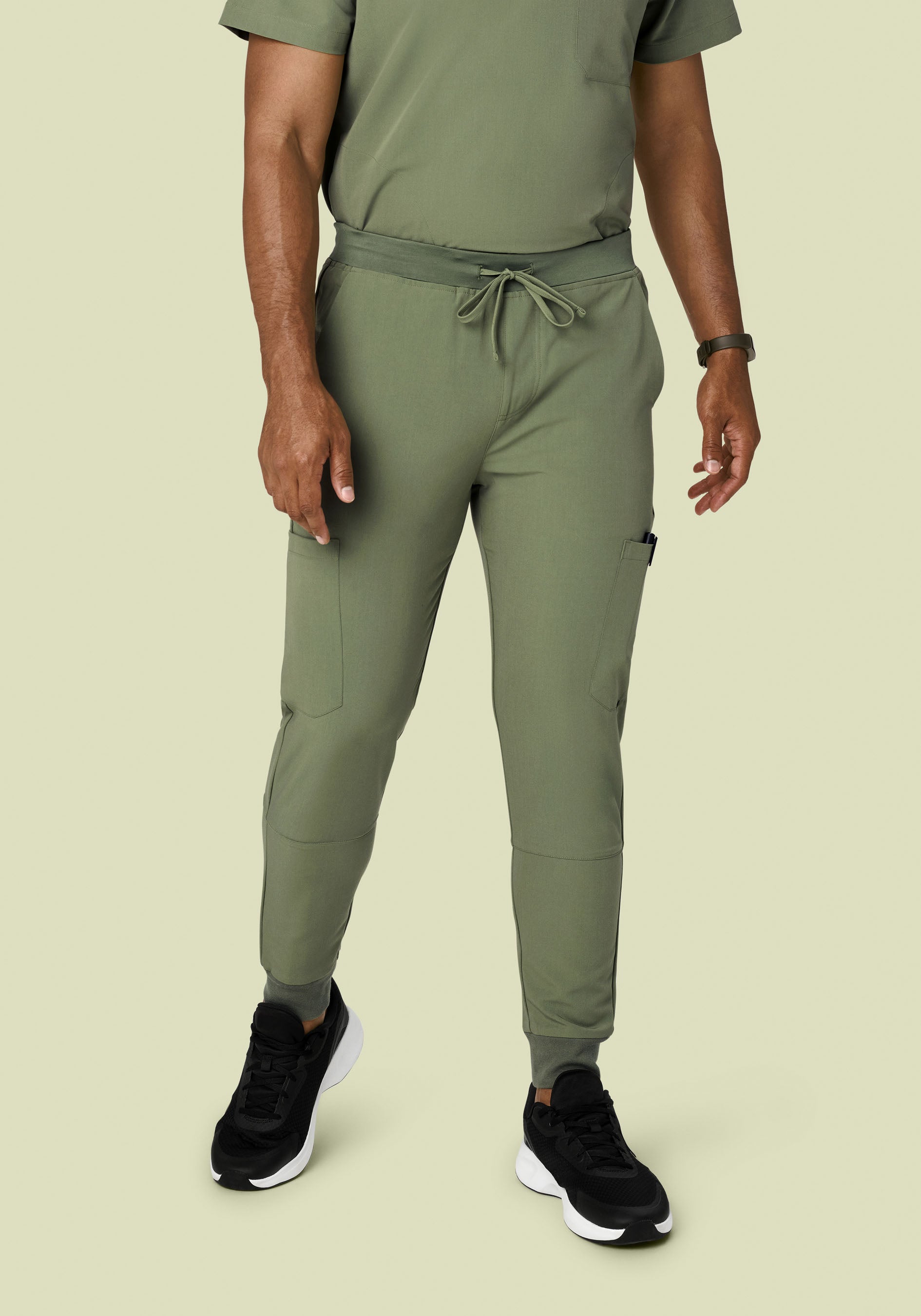 7 Pocket Joggers Sage