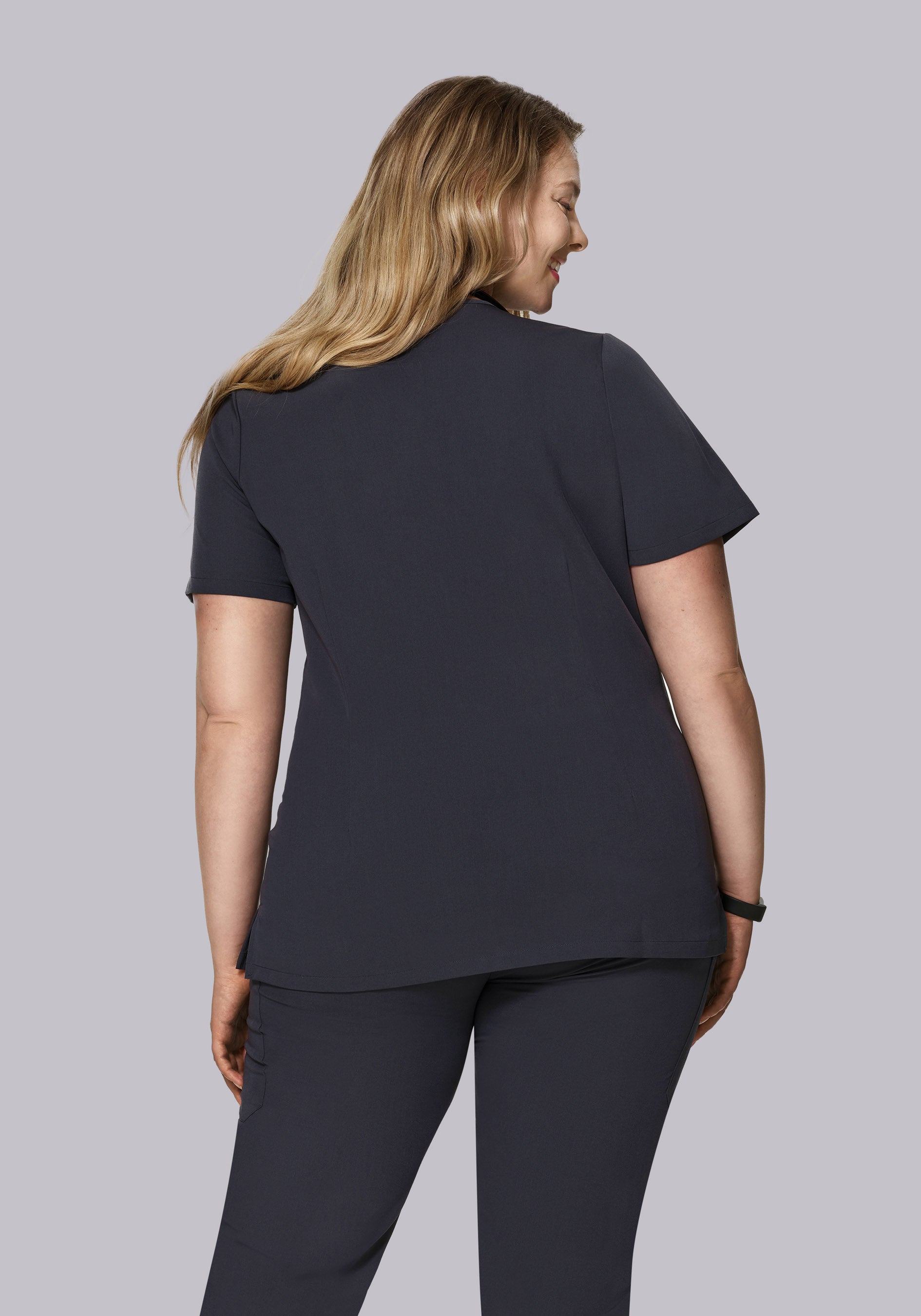 One Pocket Top Pewter – Mandala Scrubs