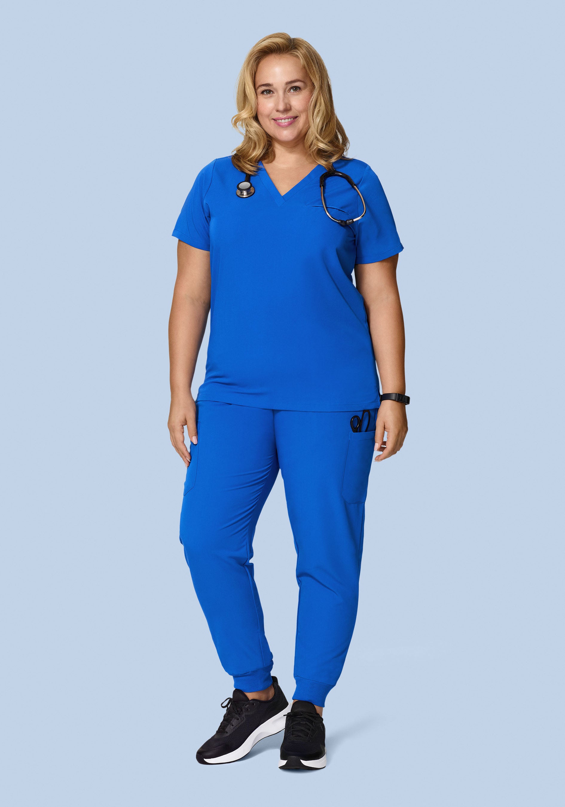 Women's Mid-Rise 9-Pocket Jogger Scrub Pants - Royal Blue