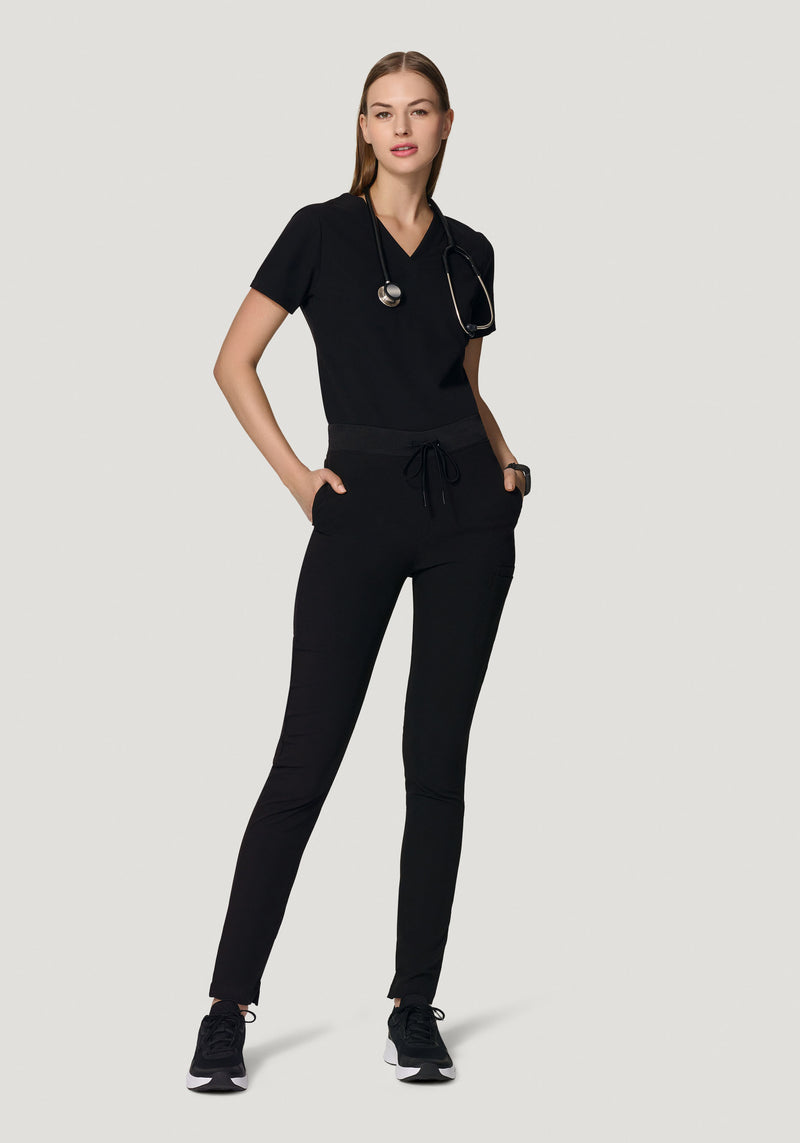 Our Six Best Scrubs for Petite Women